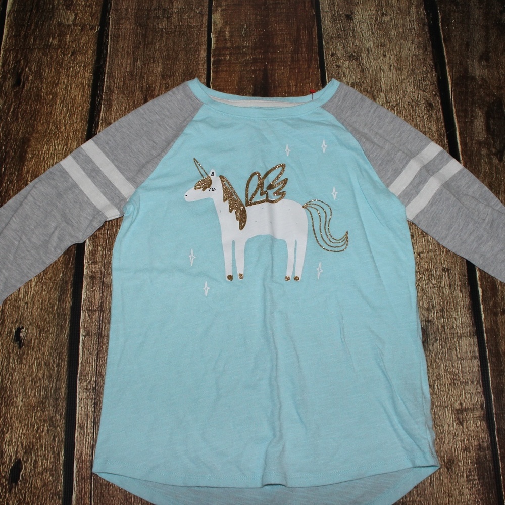 Cat & Jack Size 10/12 Tee NWOT 3/4 sleeve